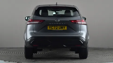 NISSAN QASHQAI 1.3 DiG-T MH 158 Acenta Premium Xtronic