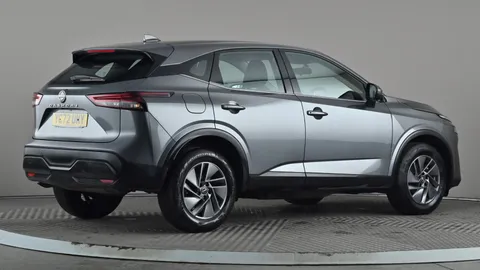 NISSAN QASHQAI 1.3 DiG-T MH 158 Acenta Premium Xtronic