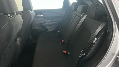 NISSAN QASHQAI 1.3 DiG-T MH 158 Acenta Premium Xtronic