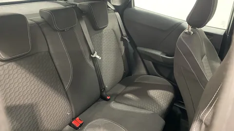 Ford Puma 1.0 EcoBoost Hybrid mHEV 155 Titanium