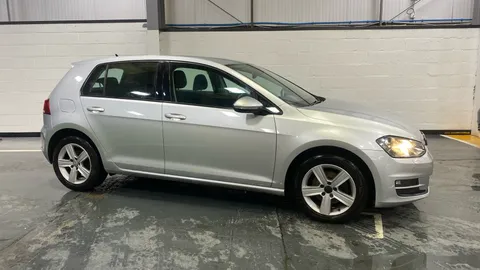 VOLKSWAGEN GOLF 1.6 TDI 110 Match Edition