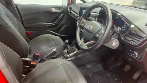 Ford Fiesta 1.1 Zetec Navigation