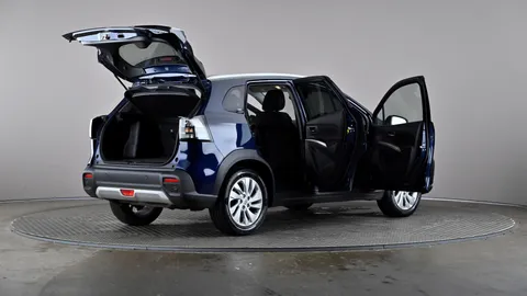 Suzuki S-Cross 1.4 Boosterjet 48V Hybrid Motion