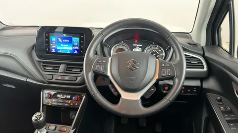 Suzuki S-Cross 1.4 Boosterjet 48V Hybrid Motion