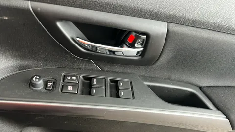 Suzuki S-Cross 1.4 Boosterjet 48V Hybrid Motion