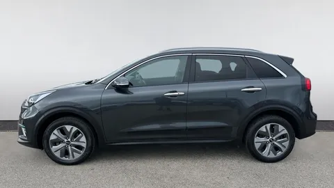 KIA E-NIRO 150kW 3 64kWh Auto