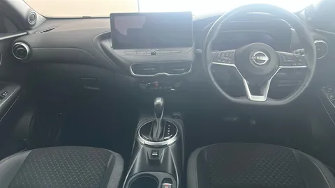 NISSAN JUKE 1.0 DiG-T N-Connecta DCT