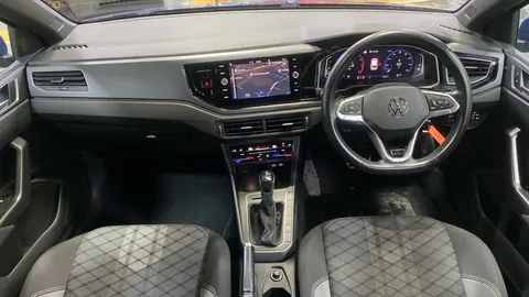 VOLKSWAGEN POLO 1.0 TSI R-Line DSG