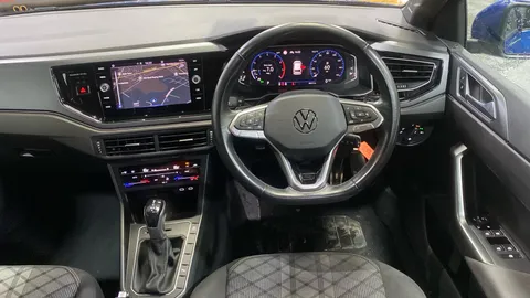 VOLKSWAGEN POLO 1.0 TSI R-Line DSG