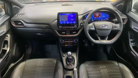 Ford Puma 1.0 EcoBoost Hybrid mHEV ST-Line X