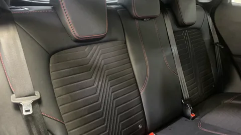 Ford Puma 1.0 EcoBoost Hybrid mHEV ST-Line X