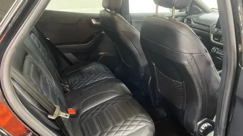 Ford Puma 1.0 EcoBoost Hybrid mHEV ST-Line Vignale 5dr