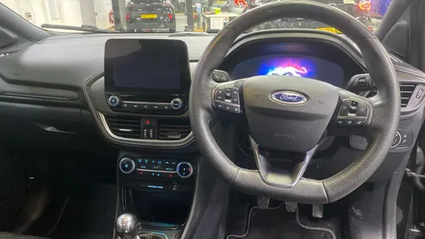 Ford Puma 1.0 EcoBoost Hybrid mHEV ST-Line Vignale 5dr