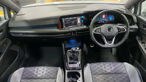 Volkswagen Golf 1.5 TSI 150 R-Line 5dr