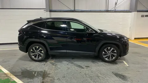 HYUNDAI TUCSON 1.6 TGDi Premium 2WD