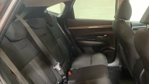 HYUNDAI TUCSON 1.6 TGDi Premium 2WD