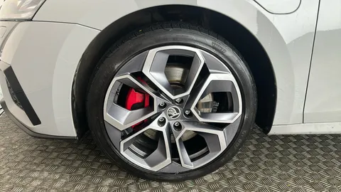 Škoda Octavia 1.4 TSI iV vRS DSG