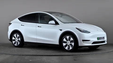 Tesla                     Model Y RWD Auto