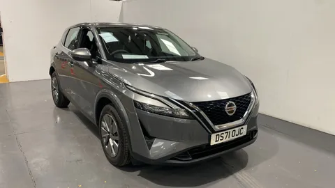 NISSAN QASHQAI 1.3 DiG-T MH Visia