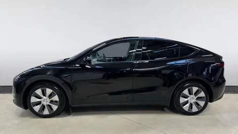 TESLA MODEL Y Long Range AWD Auto