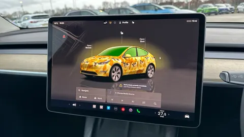 TESLA MODEL Y Long Range AWD Auto