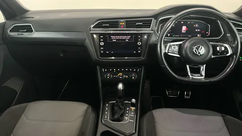 VOLKSWAGEN TIGUAN 2.0 TSi 230 4Motion SEL DSG