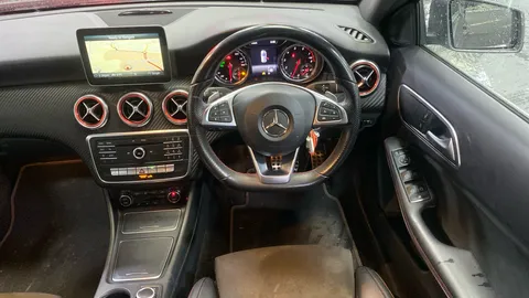 MERCEDES-BENZ A CLASS A180 AMG Line Executive Auto