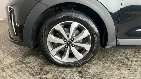 KIA STONIC 1.0T GDi 99 2