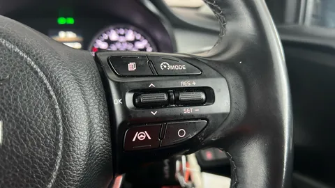 KIA STONIC 1.0T GDi 99 2