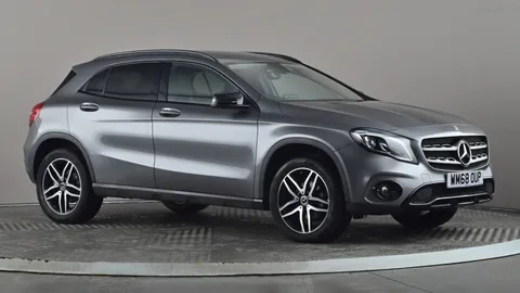 MERCEDES-BENZ GLA GLA 180 Urban Edition Auto