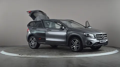 MERCEDES-BENZ GLA GLA 180 Urban Edition Auto