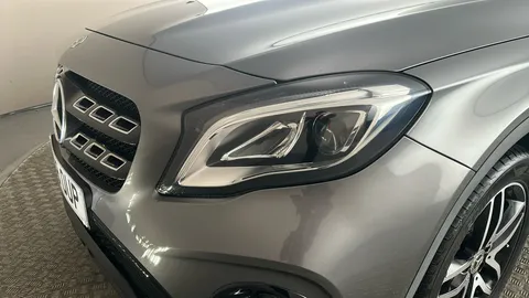 MERCEDES-BENZ GLA GLA 180 Urban Edition Auto
