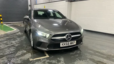 MERCEDES-BENZ A CLASS A180d Sport Auto