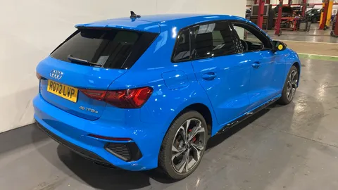 AUDI A3 45 TFSI e S Line Competition S Tronic