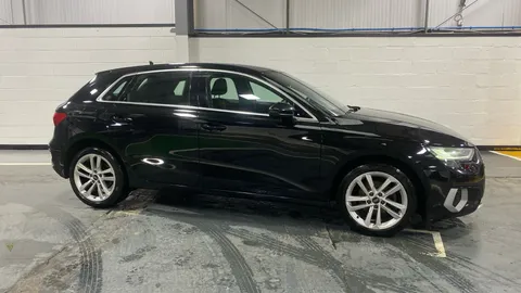 AUDI A3 30 TFSI Sport