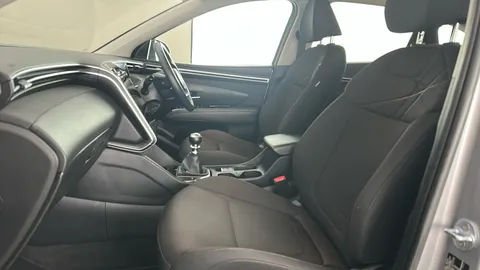 HYUNDAI TUCSON 1.6 TGDi SE Connect 2WD