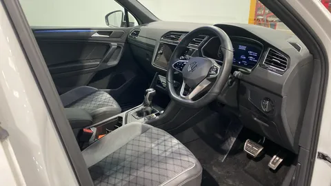 VOLKSWAGEN TIGUAN 1.4 TSI eHybrid R-Line DSG