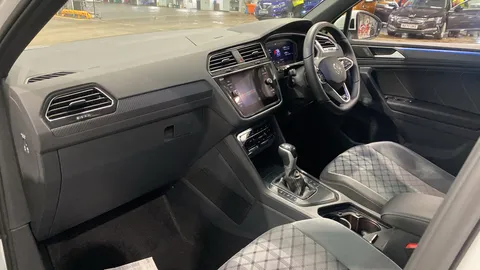VOLKSWAGEN TIGUAN 1.4 TSI eHybrid R-Line DSG