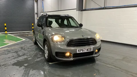 MINI COUNTRYMAN 1.5 Cooper [Media Pack XL]