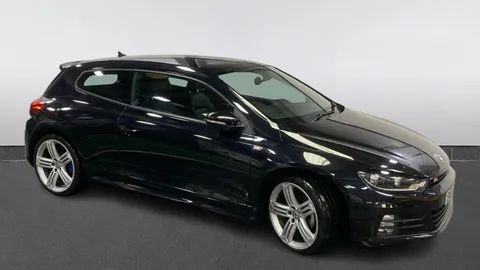 VOLKSWAGEN SCIROCCO 2.0 TDi BlueMotion Tech R-Line