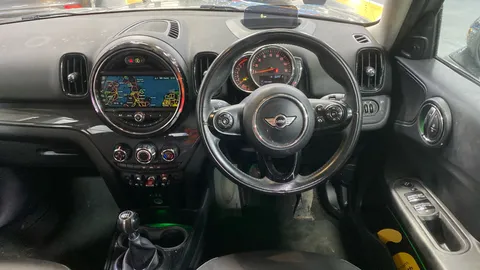 MINI COUNTRYMAN 1.5 Cooper [Media Pack XL]