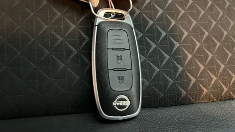 NISSAN JUKE 1.0 DiG-T 114 N-Connecta