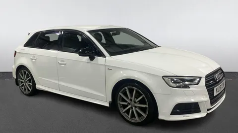 AUDI A3 35 TFSI Black Edition