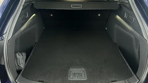 SUZUKI SWACE 1.8 Hybrid Ultra CVT