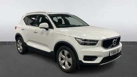 VOLVO XC40 2.0 D3 Momentum Geartronic
