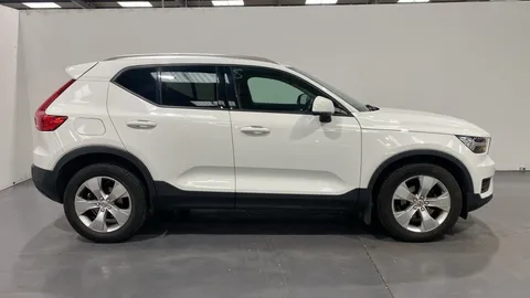 VOLVO XC40 2.0 D3 Momentum Geartronic