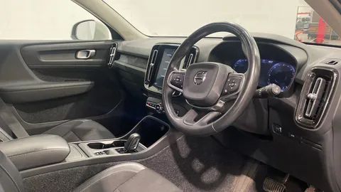 VOLVO XC40 2.0 D3 Momentum Geartronic
