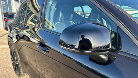 VOLVO XC40 1.5 T3 [163] R DESIGN