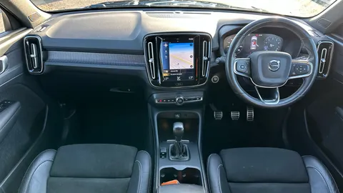 VOLVO XC40 1.5 T3 [163] R DESIGN