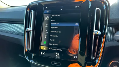 VOLVO XC40 1.5 T3 [163] R DESIGN